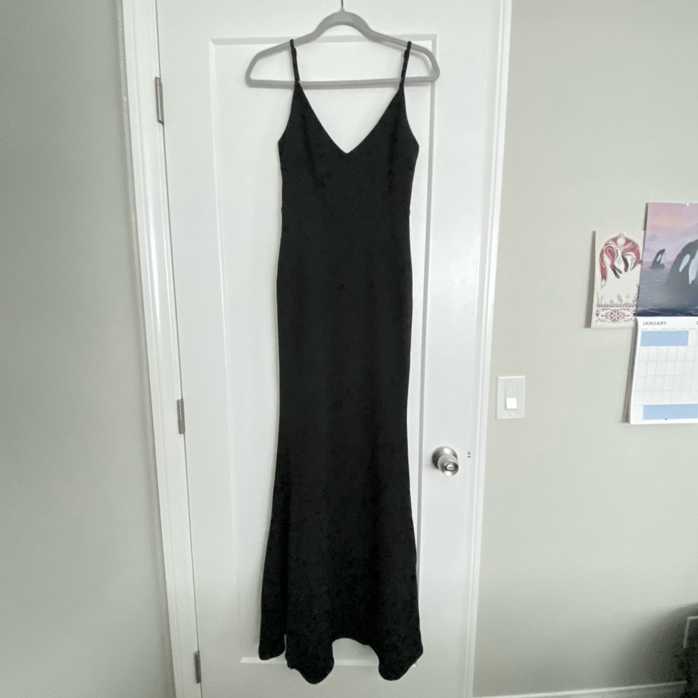 Lulu’s Infinite Glory Black Maxi Dress